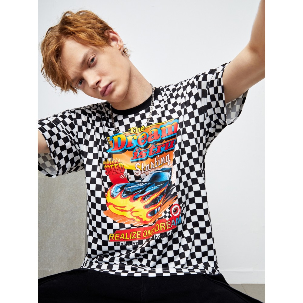 Men Car & Slogan Graphic Drop Shoulder Checkered Tee