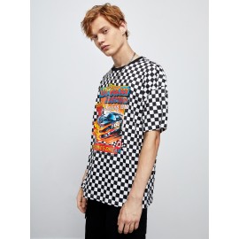 Men Car & Slogan Graphic Drop Shoulder Checkered Tee