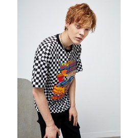 Men Car & Slogan Graphic Drop Shoulder Checkered Tee