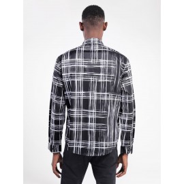 Men Plaid Print Curved Hem Shirt